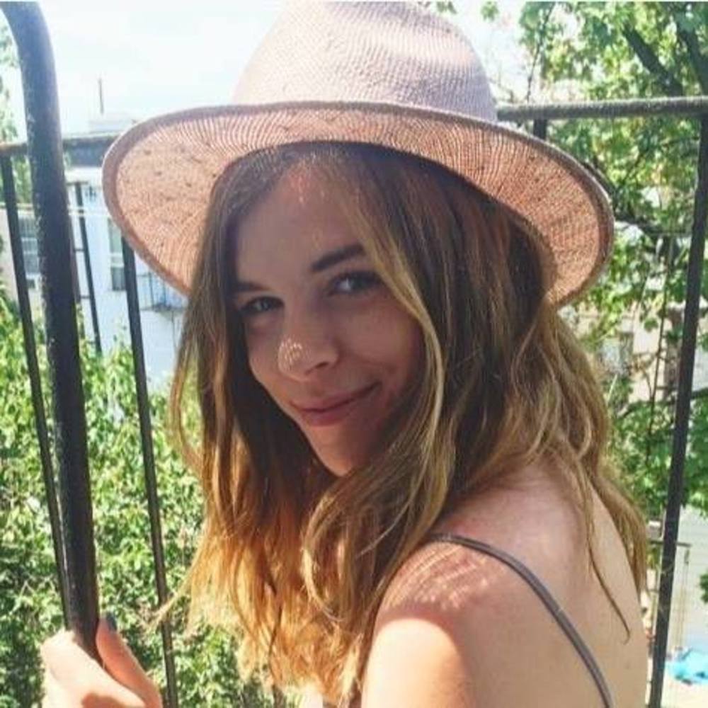 Meet your Posher, Natalie